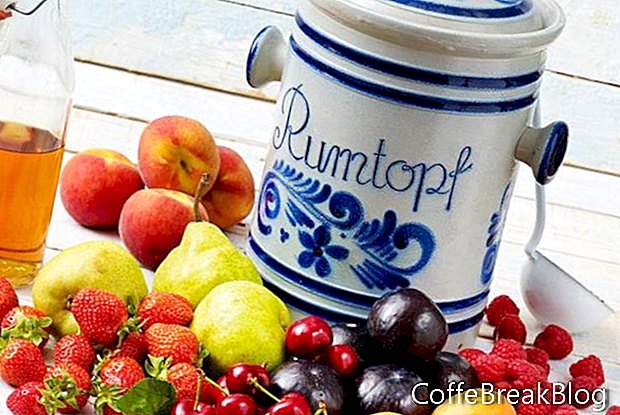 Rumtopf, рецепта за традиционни плодове и ром саксия